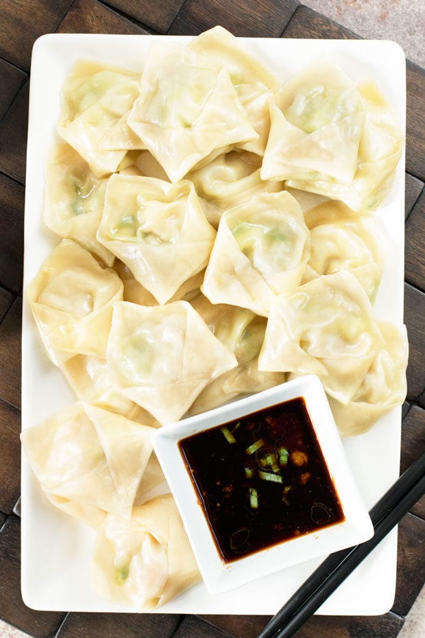 Steamed Shrimp Avocado Wontons with Ginger Dipping Sauce | cakenknife.com