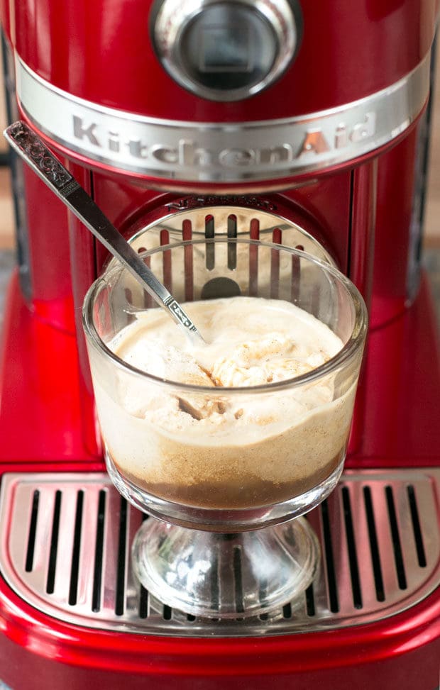 Boozy Pumpkin Spice Affogato + a KitchenAid® giveaway! | cakenknife.com