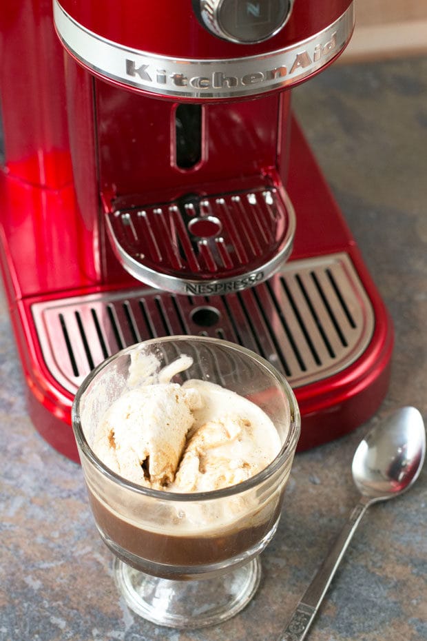 Boozy Pumpkin Spice Affogato + a KitchenAid® giveaway! | cakenknife.com