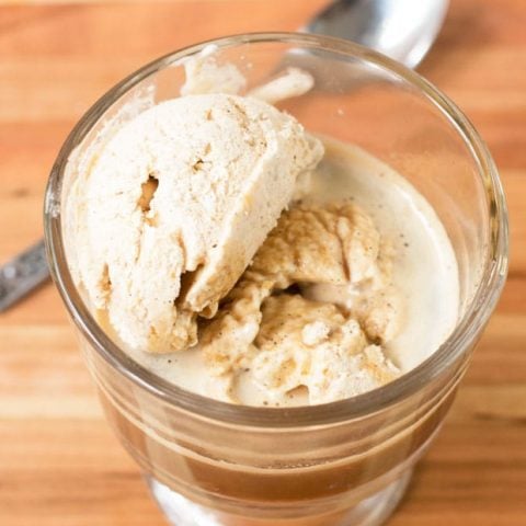Boozy Pumpkin Spice Affogato + a KitchenAid® giveaway! | cakenknife.com