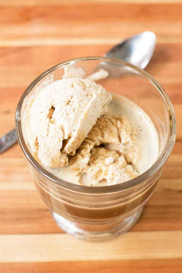 Boozy Pumpkin Spice Affogato + a KitchenAid® giveaway! | cakenknife.com