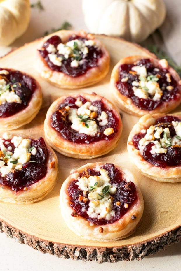 Cranberry Goat Cheese Tarts | cakenknife.com