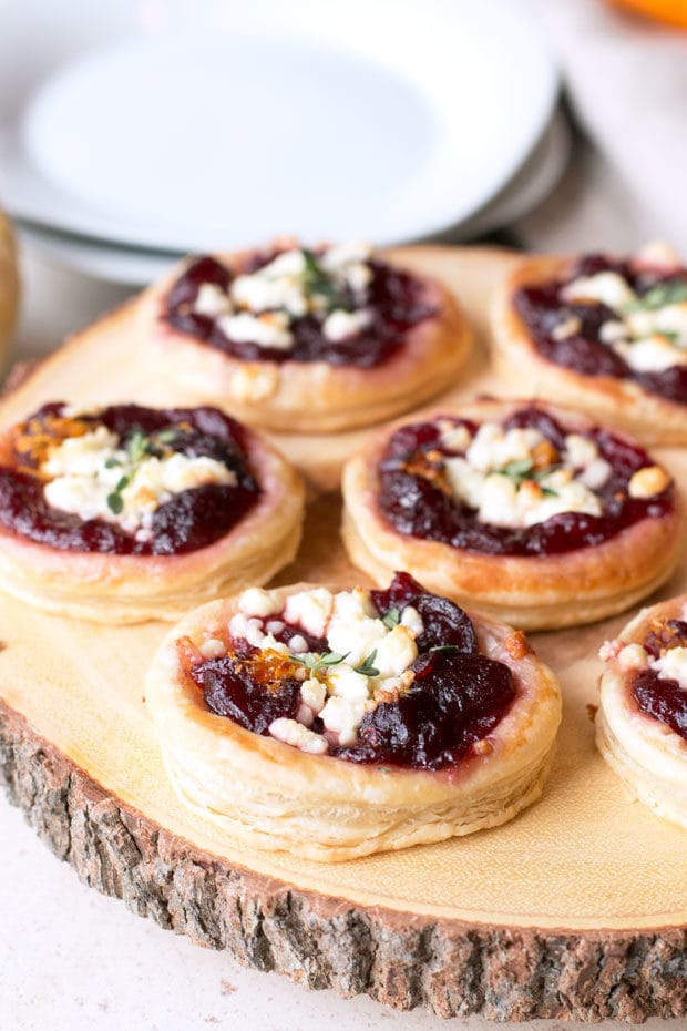 Cranberry Goat Cheese Tarts | cakenknife.com