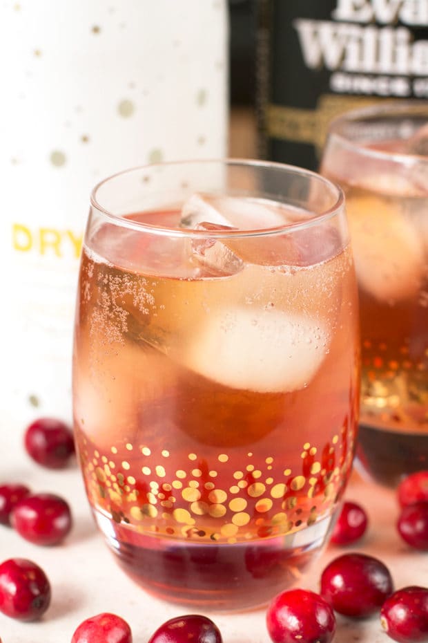 Cranberry Ginger Bourbon Fizz | cakenknife.com