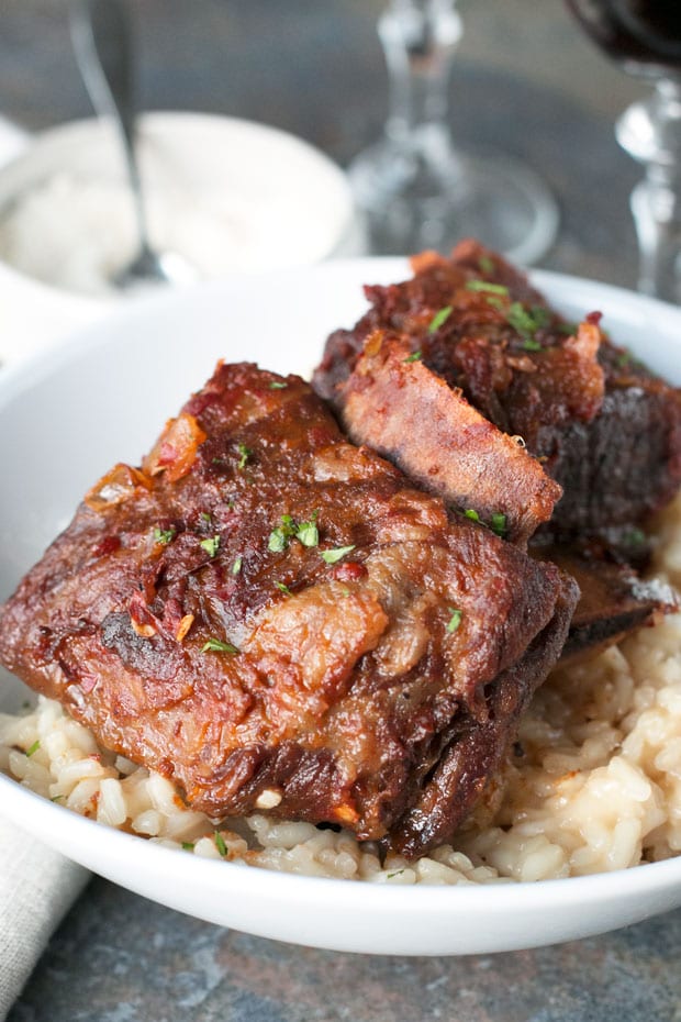 Chile Braised Short Ribs with Parmesan White Wine Risotto | cakenknife.com