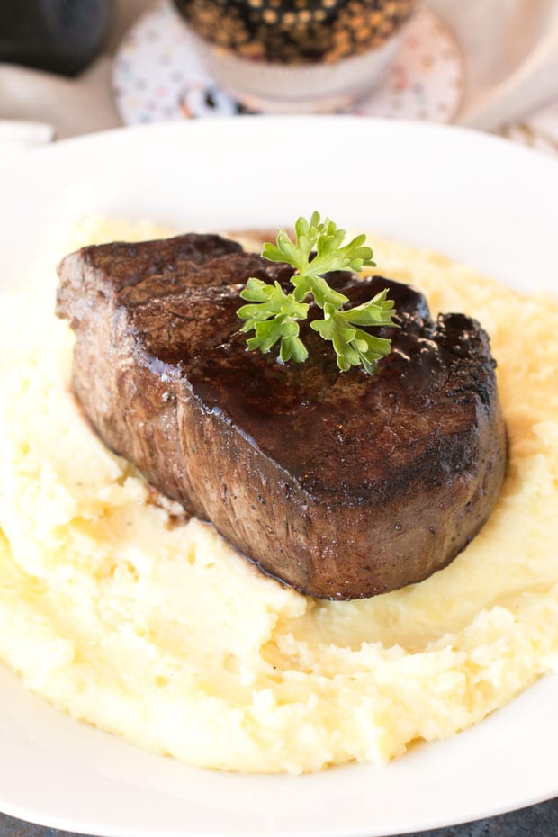 Filet Mignon with Port Sauce and Truffle Mashed Potatoes | cakenknife.com