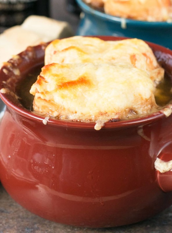 Irish Stout French Onion Soup | cakenknife.com