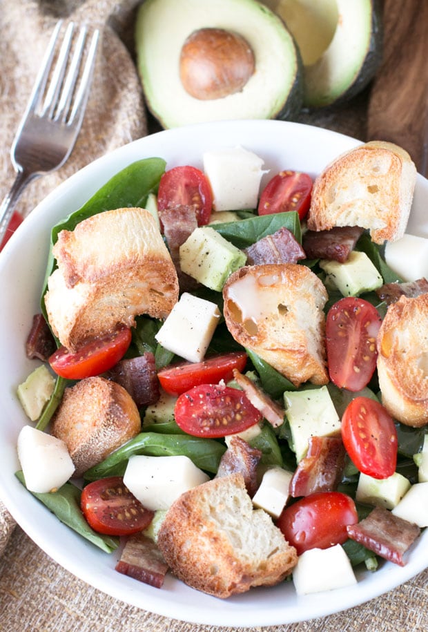 Avocado Caprese Panzanella Salad | cakenknife.com