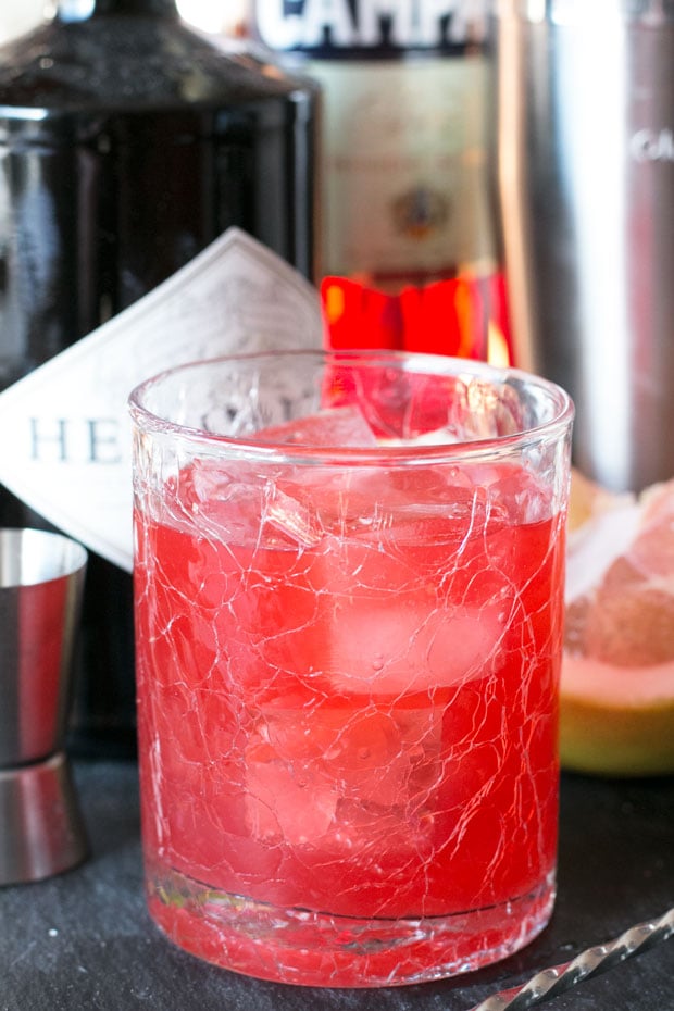 Pomelo Grapefruit Negroni | cakenknife.com