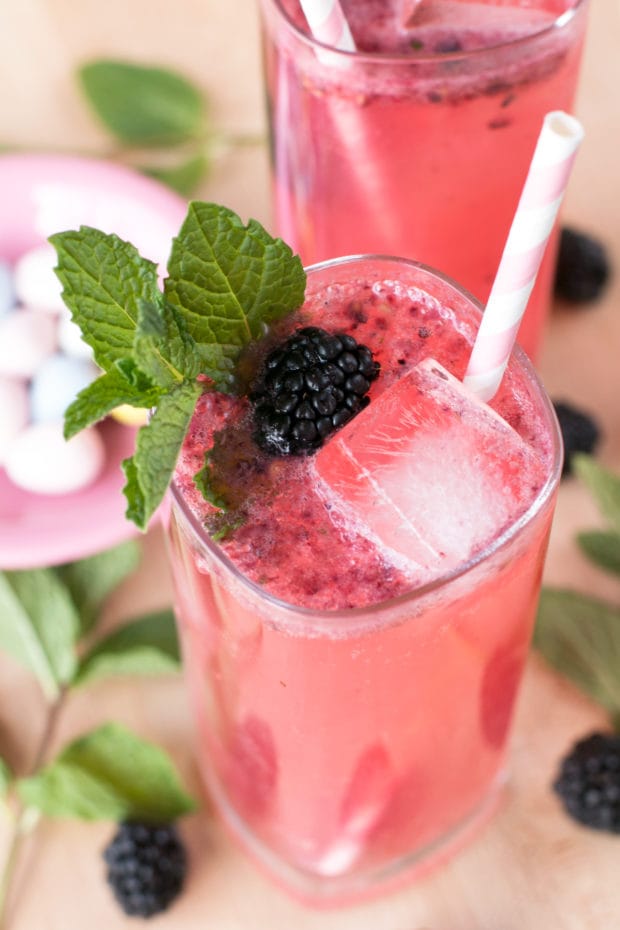 Blackberry Mojito | cakenknife.com #cocktail #rum #spring #summer