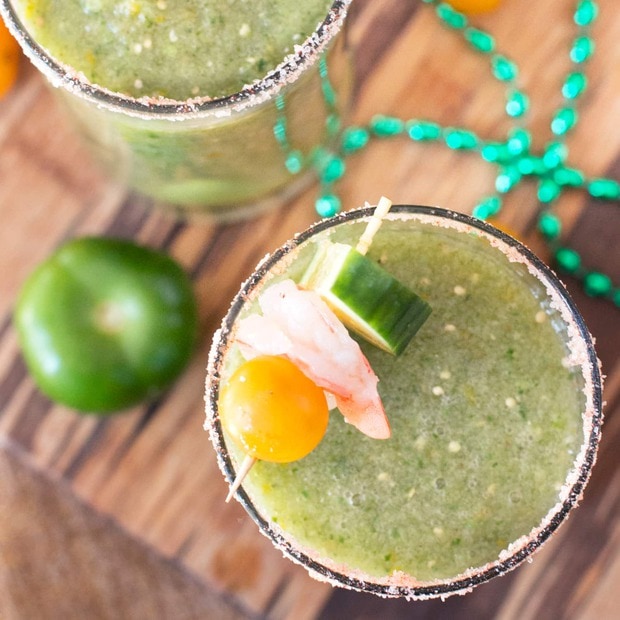Spicy Green Bloody Mary | cakenknife.com #brunch #bloodymary
