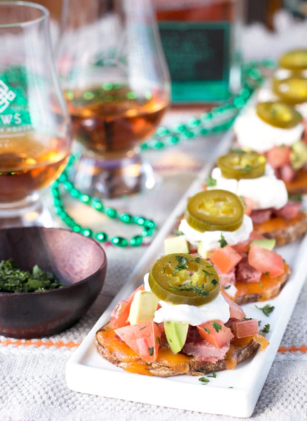 Irish Corned Beef Nacho Bites | cakenknife.com #appetizer #party