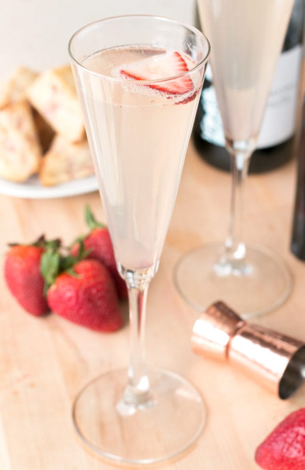 Strawberry Rhubarb Champagne Cocktail | cakenknife.com #spring #drink #brunch