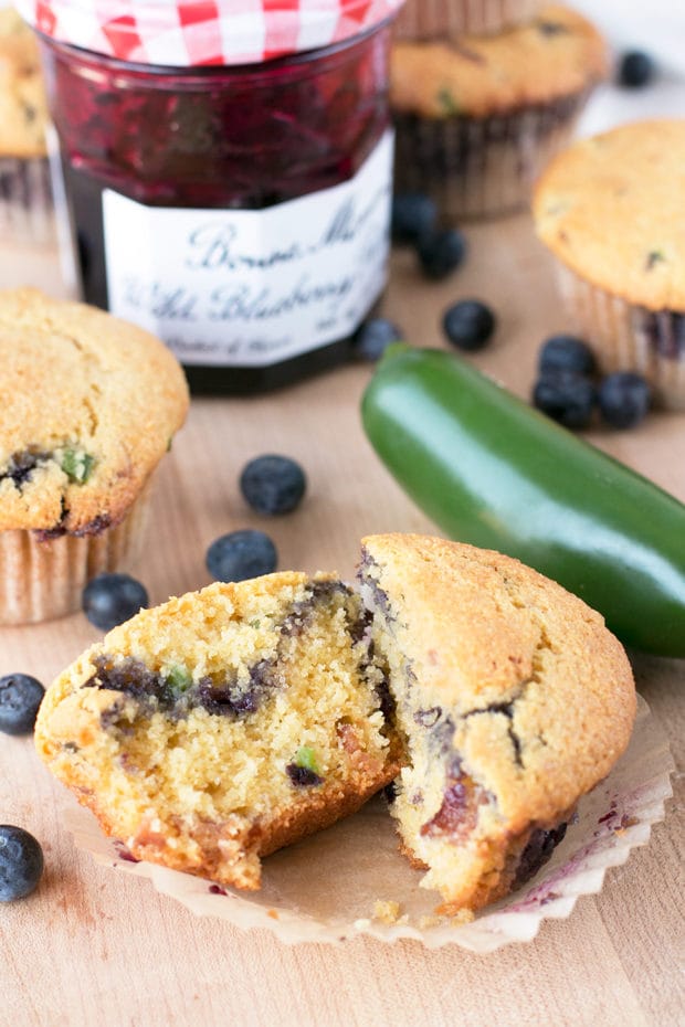 Blueberry Jalapeno Bacon Cornbread Muffins | cakenknife.com #breakfast #brunch