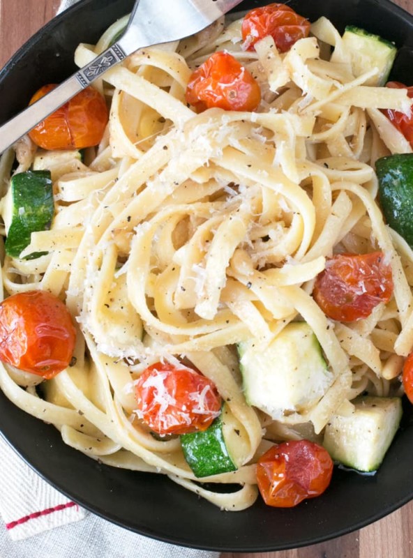 Brown Butter Spring Vegetable Fettuccine | cakenknife.com #pasta #dinner #healthy