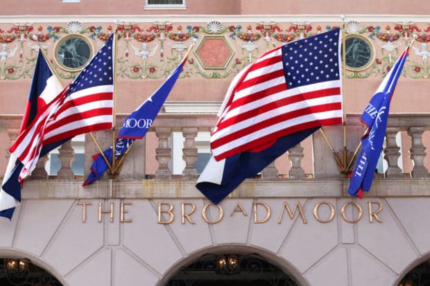 48 Hour Foodie Guide: The Broadmoor | cakenknife.com #travel #adventure #wanderlust