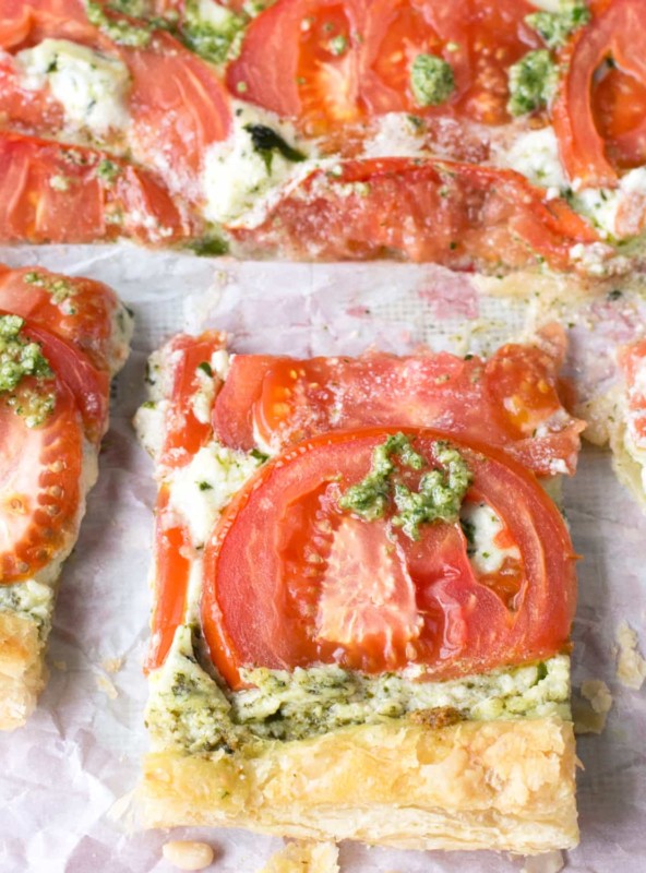 Roasted Tomato, Whipped Herb Ricotta & Watercress Pesto Tart | cakenknife.com #summer #appetizer #easy