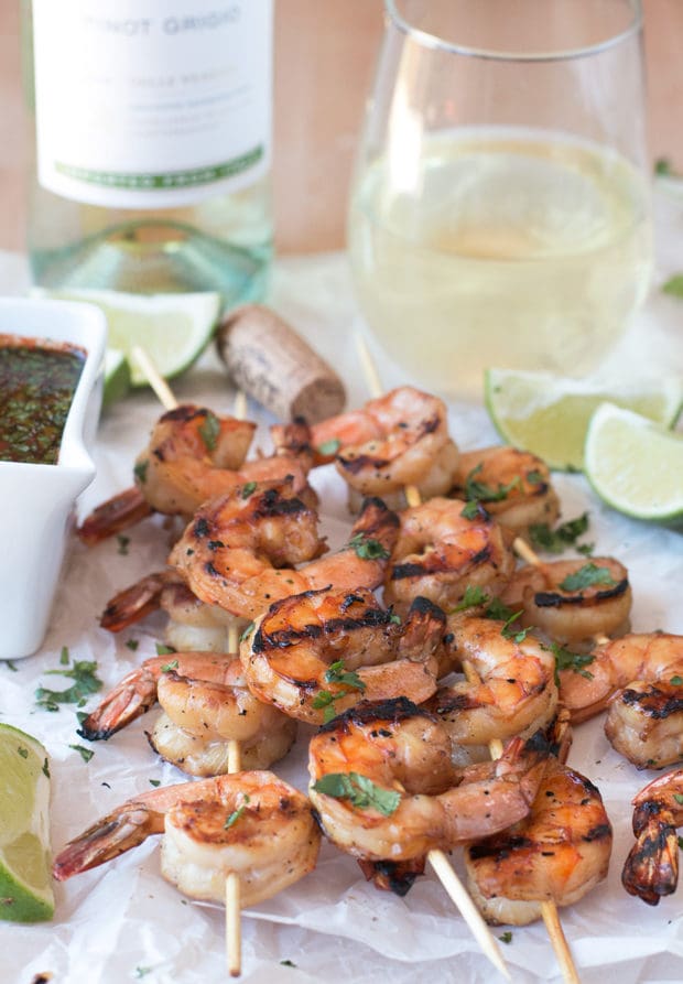 Mango Garlic Shrimp Skewers with Spicy Cilantro Dipping Sauce | cakenknife.com #21andup @CavitWines