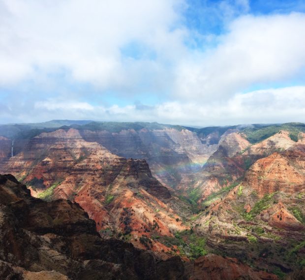 48 Hour Foodie Guide: Kauai | cakenknife.com #travel #hawaii #food #drink #tropical