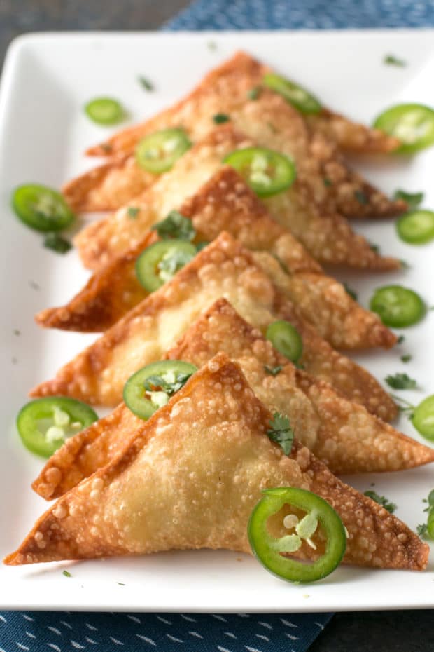 JalapeÃ±o Avocado Cream Cheese Wontons | cakenknife.com #appetizer #party #tailgating