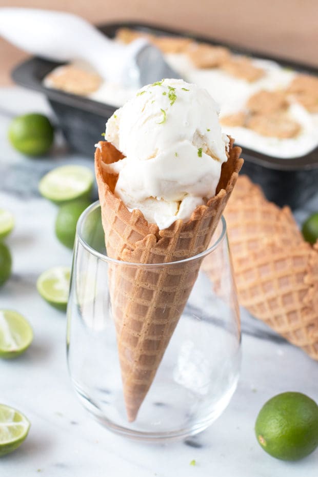 No Churn Key Lime Pie Ice Cream | cakenknife.com #dessert #icecream