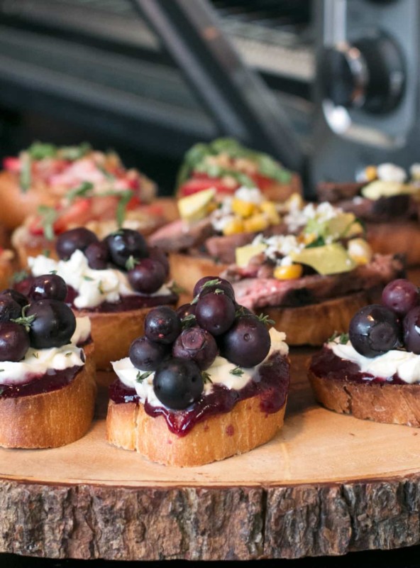 Summer Crostini 3 Ways | cakenknife.com #summer #party #appetizer