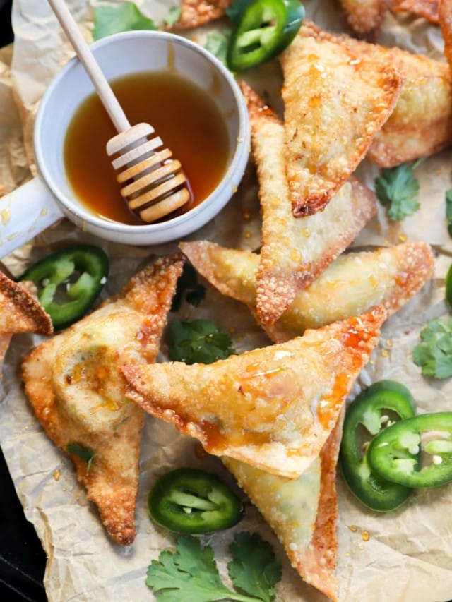 Jalapeño Avocado Cream Cheese Wontons Cake 'n Knife