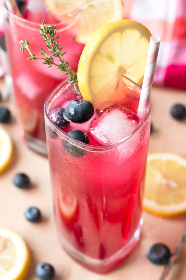 Sparkling Blueberry Thyme Vodka Lemonade | cakenknife.com #cocktail #lemonade #drink #recipe