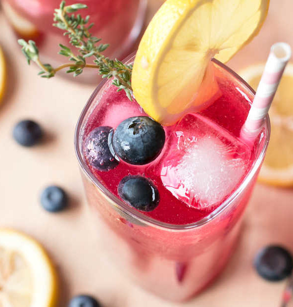 Sparkling Blueberry Thyme Vodka Lemonade | cakenknife.com #cocktail #lemonade #drink #recipe