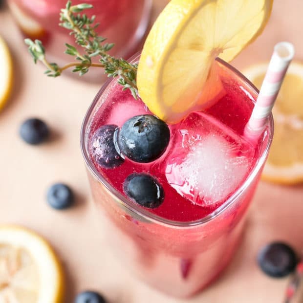 Sparkling Blueberry Thyme Vodka Lemonade | cakenknife.com #cocktail #lemonade #drink #recipe