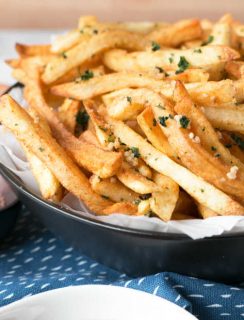 Spicy Garlic Cilantro Fries with Curry Ketchup | cakenknife.com #frenchfries #streetfries #snack