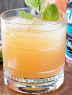 Elvis Cocktail (AKA Grapefruit Gin Beer Cocktail) | cakenknife.com #cocktail #beer #IPA #gin