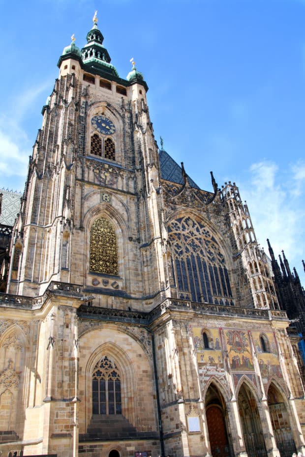 48 Hour Foodie Guide to Prague | cakenknife.com #travel #travelguide #Prague