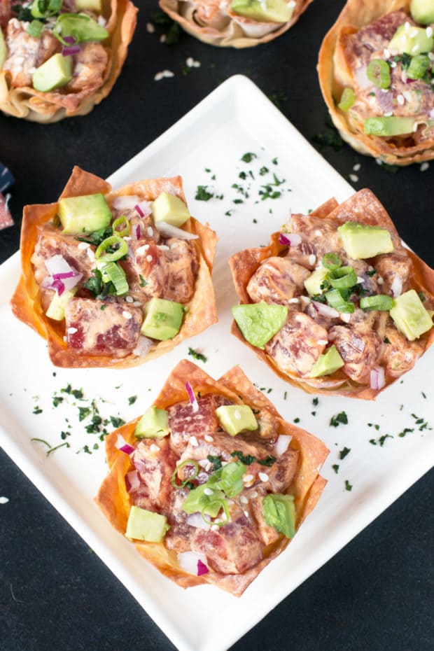 Spicy Tuna Poke Wonton Cups | cakenknife.com #sushi #poke #hawaiian #appetizer