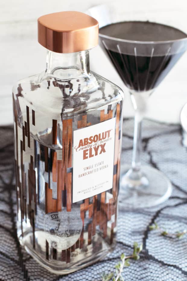 Absolut Elyx Black Magic Martini | cakenknife.com #cocktail #sponsored #halloween #magical