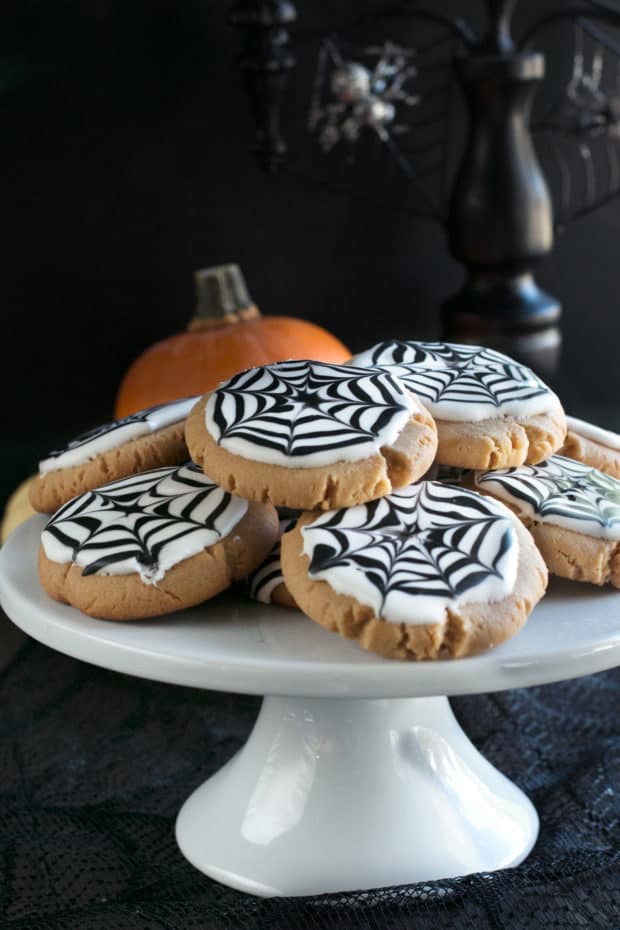 Peanut Butter Spiderweb Cookies | cakenknife.com #spiderweb #halloween #dessert #cookie