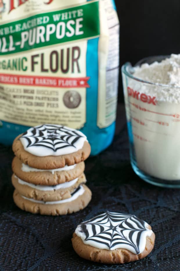 Peanut Butter Spiderweb Cookies | cakenknife.com #spiderweb #halloween #dessert #cookie