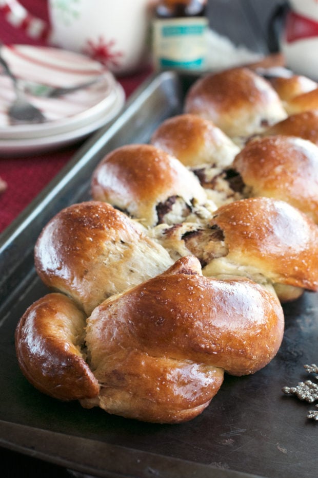 Gingerbread Challah Bread | cakenknife.com #bread #holidays #christmas #challah #homemade #ad