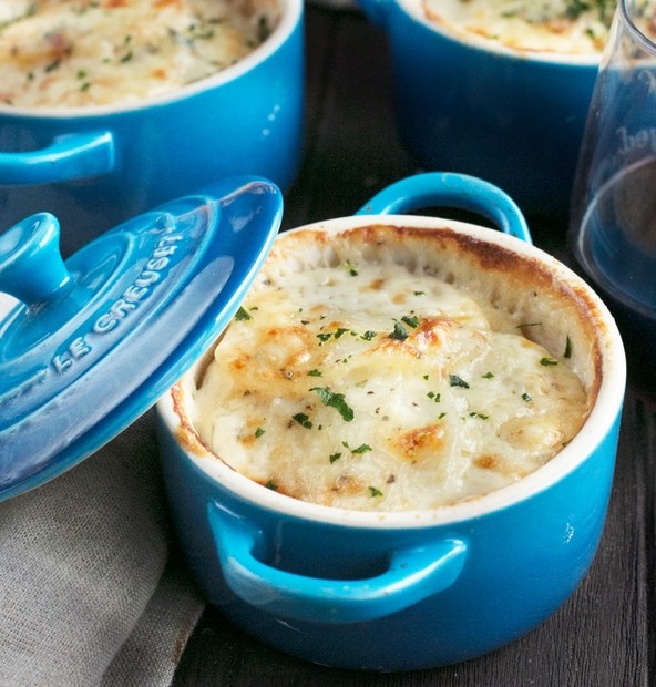 Cheesy Herb Individual Potato Gratin | cakenknife.com #potatoes #sidedish #hoildays #thanksgiving