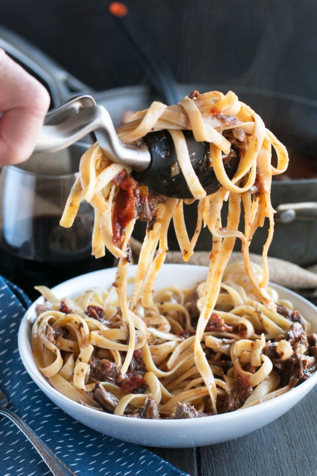 Red Wine Slow Cooker Short Rib Ragu with Fettuccine | cakenknife.com #sponsored #holidaymeal #dinner #pasta #beef