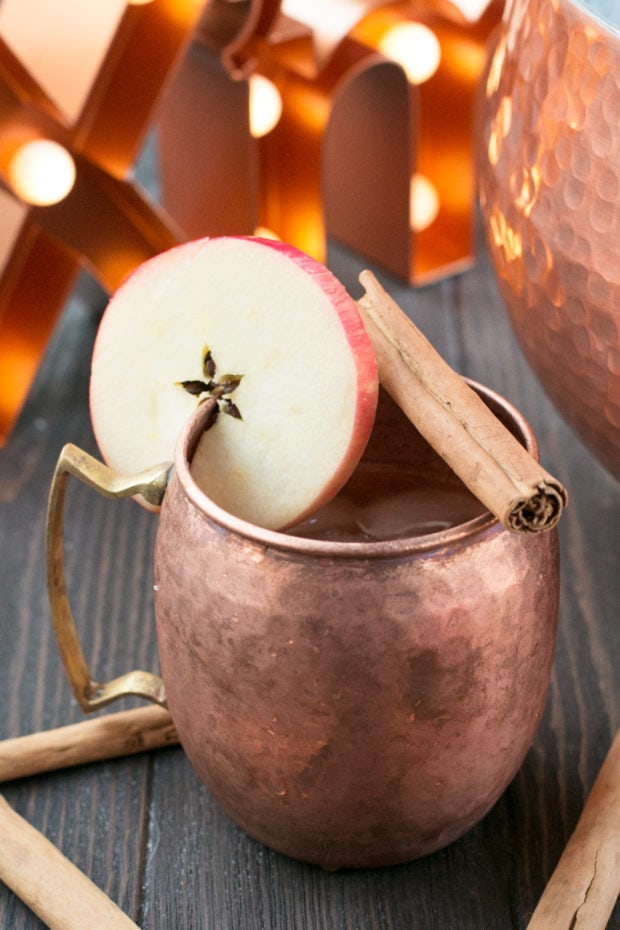 Gingerbread Bourbon Punch | cakenknife.com #bigbatchcocktail #cocktail #moscowmule #bourbon