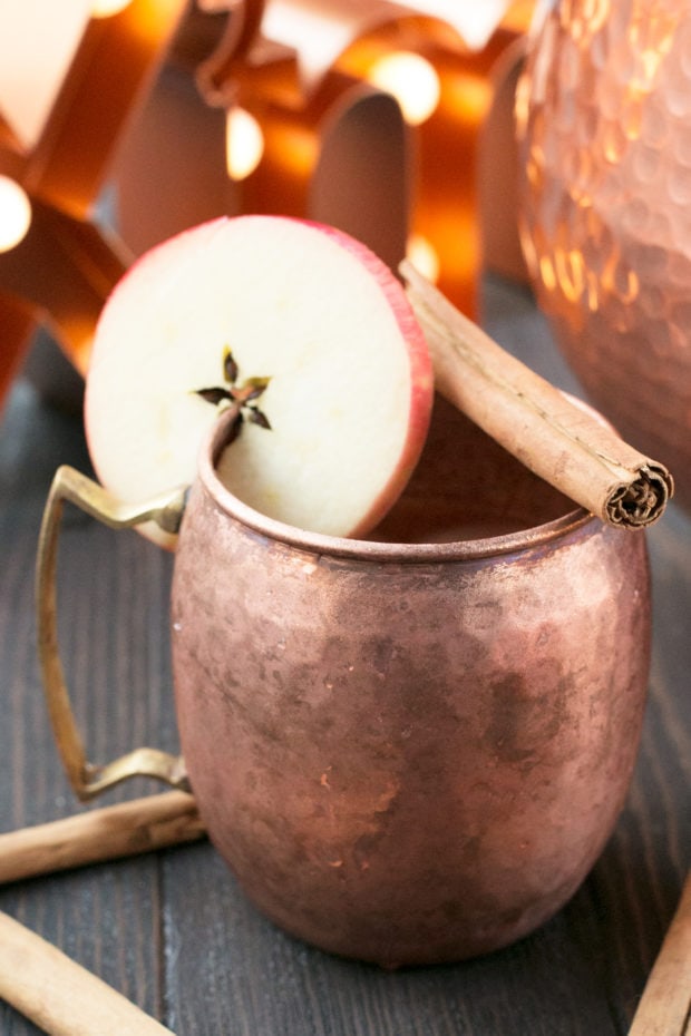 Gingerbread Bourbon Punch | cakenknife.com #bigbatchcocktail #cocktail #moscowmule #bourbon