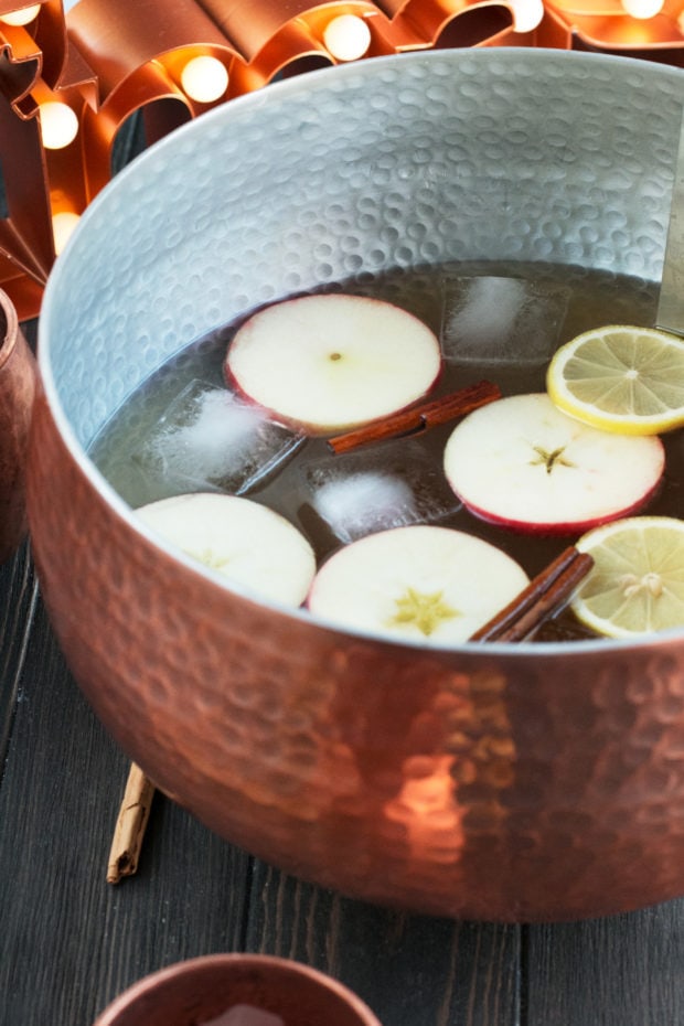 Gingerbread Bourbon Punch | cakenknife.com #bigbatchcocktail #cocktail #moscowmule #bourbon