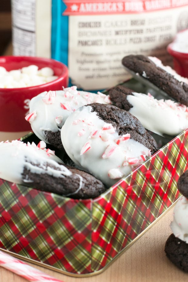 White Chocolate Dipped Dark Chocolate Peppermint Cookies | cakenknife.com #ad #12daysofgiveaways #christmas #recipe