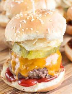 Crunch Cheeseburger Sliders