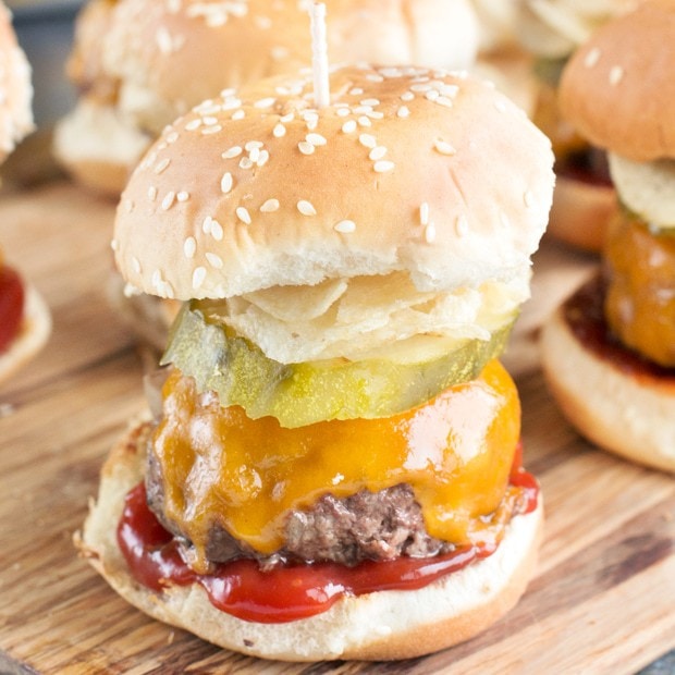 Crunch Cheeseburger Sliders