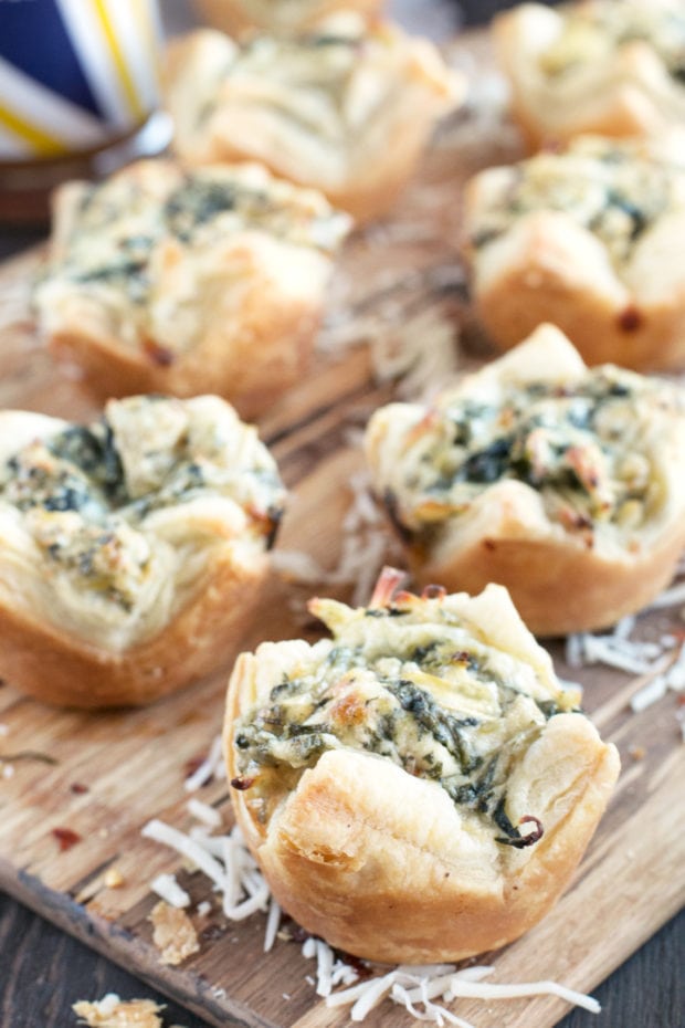 Chicken Spinach Artichoke Dip Puffs