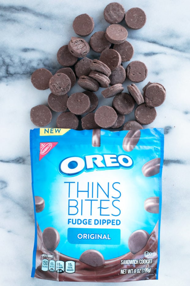 Sparkling Mint Rose Wine Cocktail and Girls' Night In with Oreo Thin Bites!