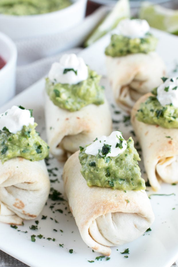 Baked Mini Chimichangas with Creamy Spicy Guacamole