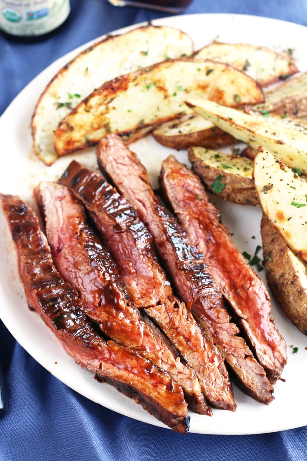 Grilled Balsamic Glazed Flank Steak_4344 Cake 'n Knife